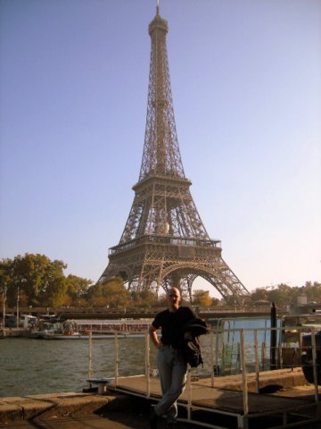 eiffeltowerinthedaytime2.jpg