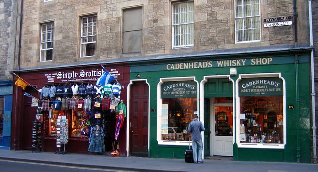 r_whiskyshop.jpg