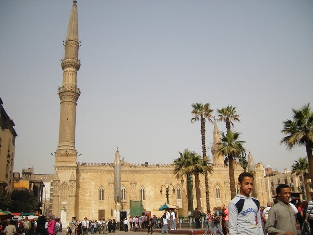 b_islamiccairo2.jpg