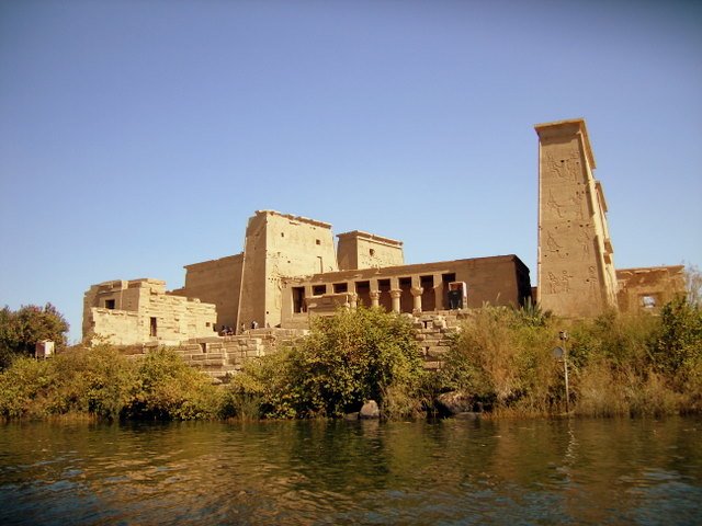 c_philae3.jpg
