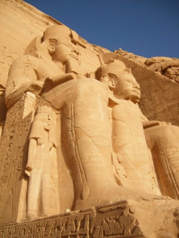f_abucloseup.jpg