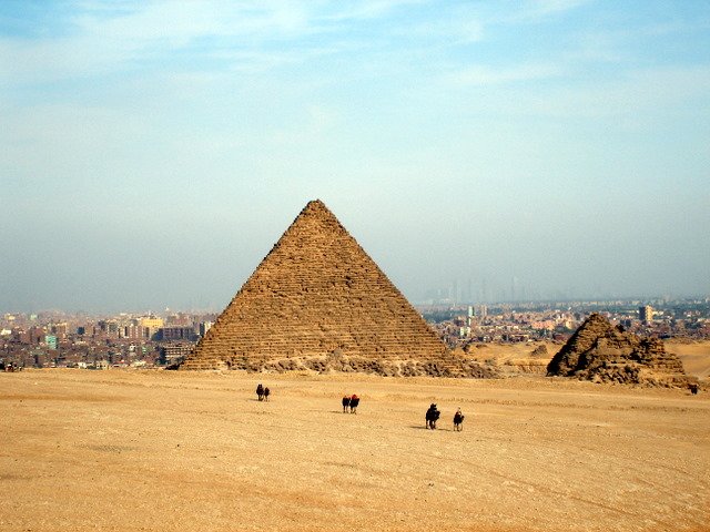 h_giza2.jpg