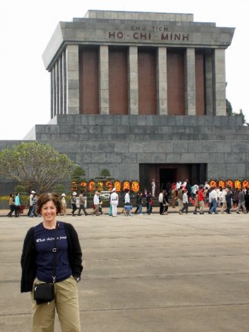 outsidethemasoleum.jpg